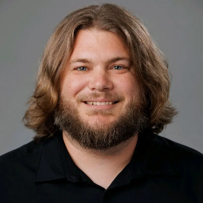 Kevin Oberlies